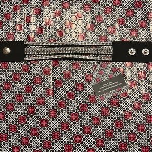 Rollin’ In Rhinestones Black Urban Bracelet